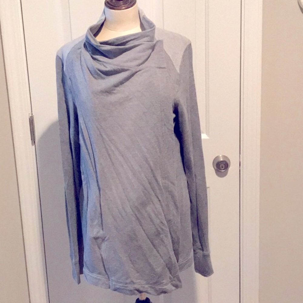 Lululemon Coast Wrap